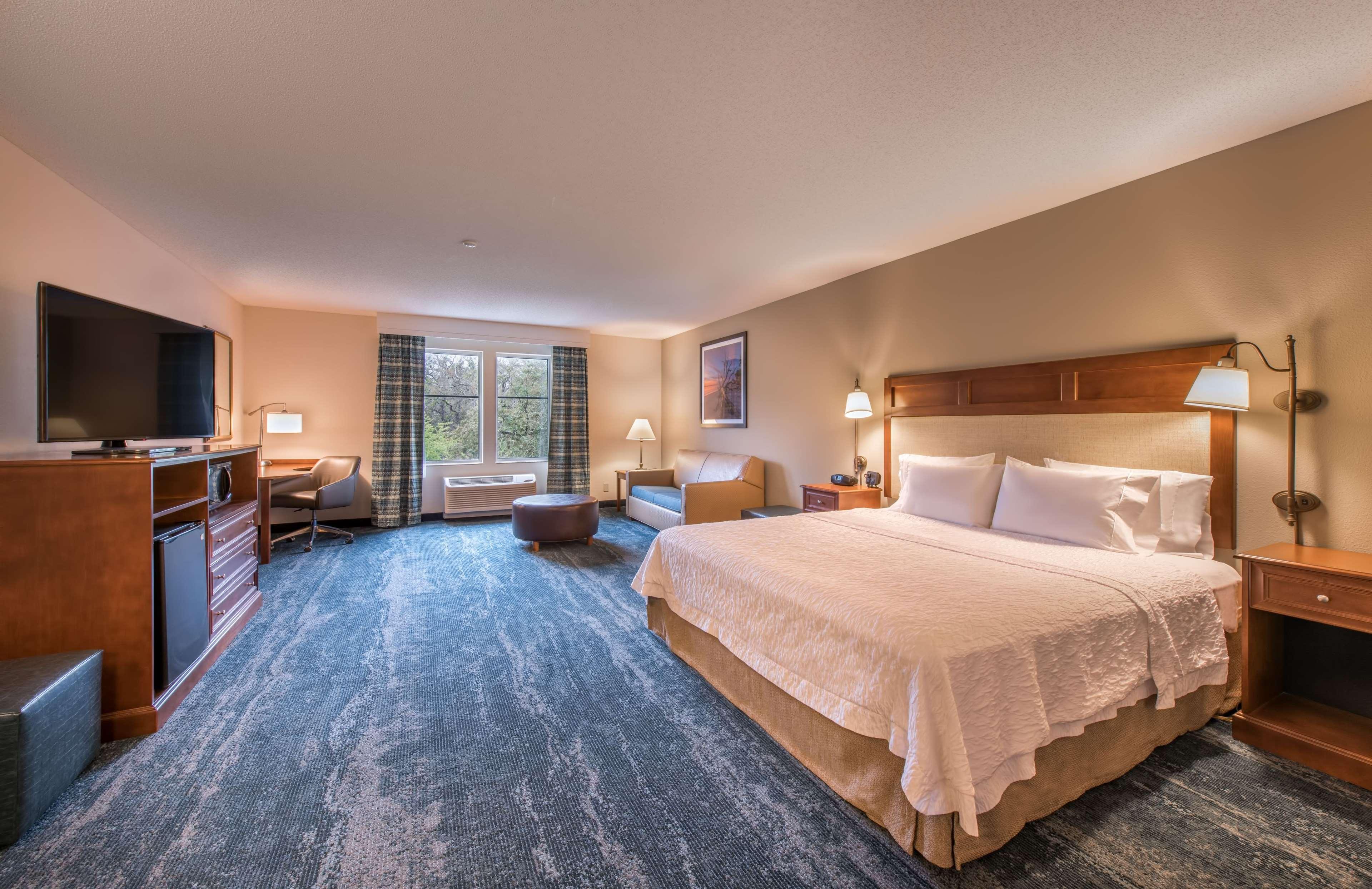 Hampton Inn & Suites Jekyll Island Exterior photo