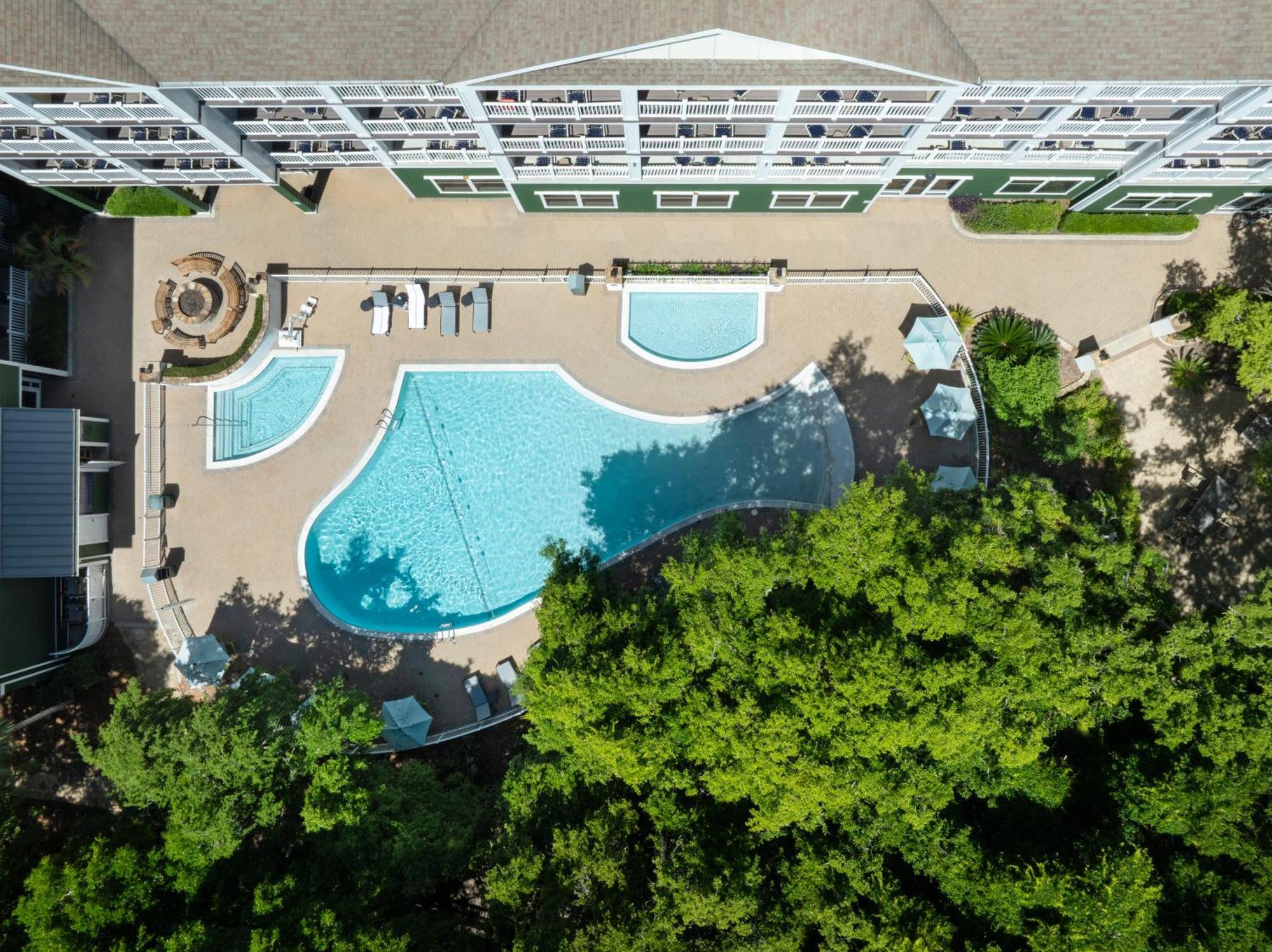 Hampton Inn & Suites Jekyll Island Exterior photo